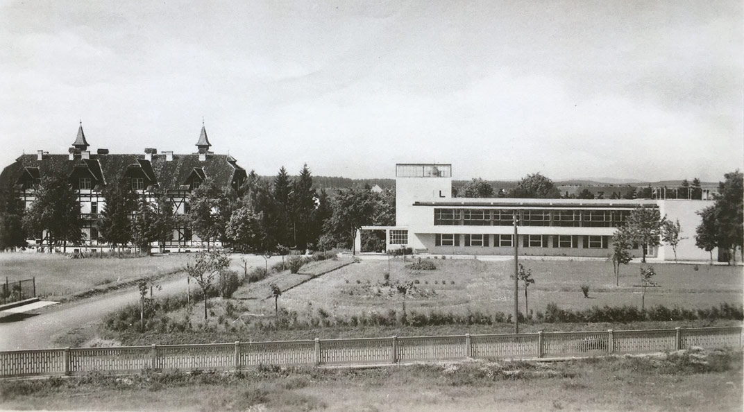 Přejmenování lázní